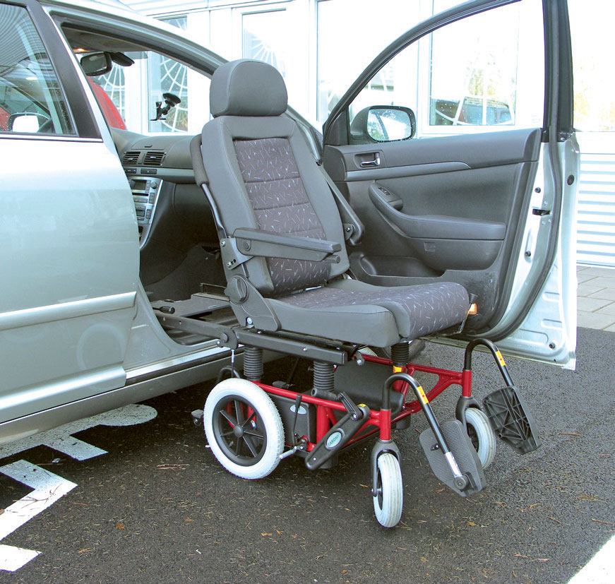 Adaptation de voiture pour handicapé : transfert de la personne